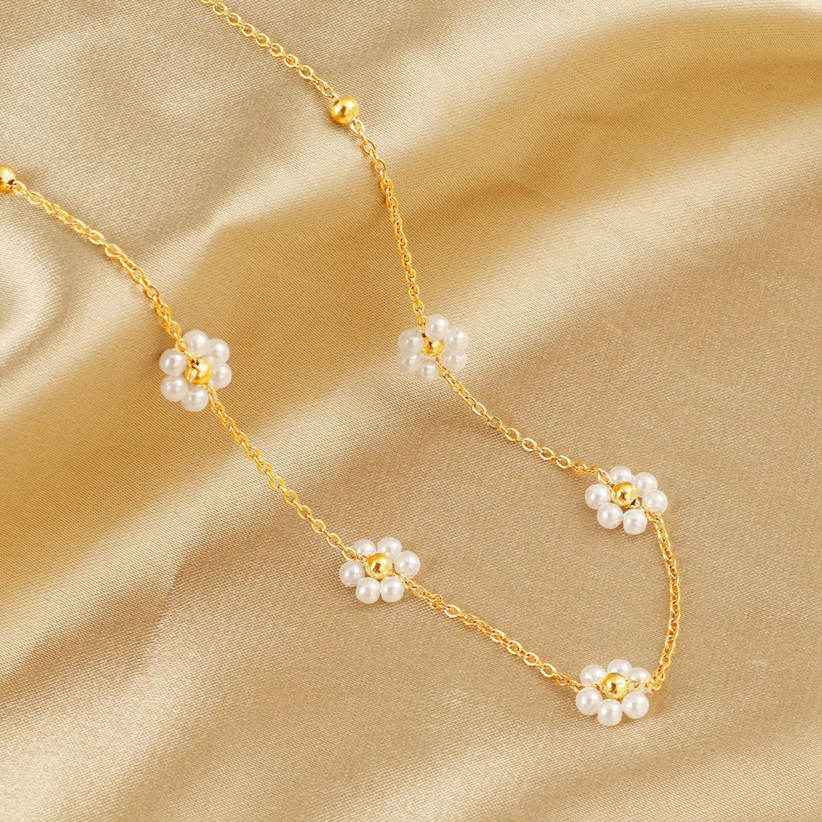 MYKI Pearl Flower Necklace (MK711G-SSYI)