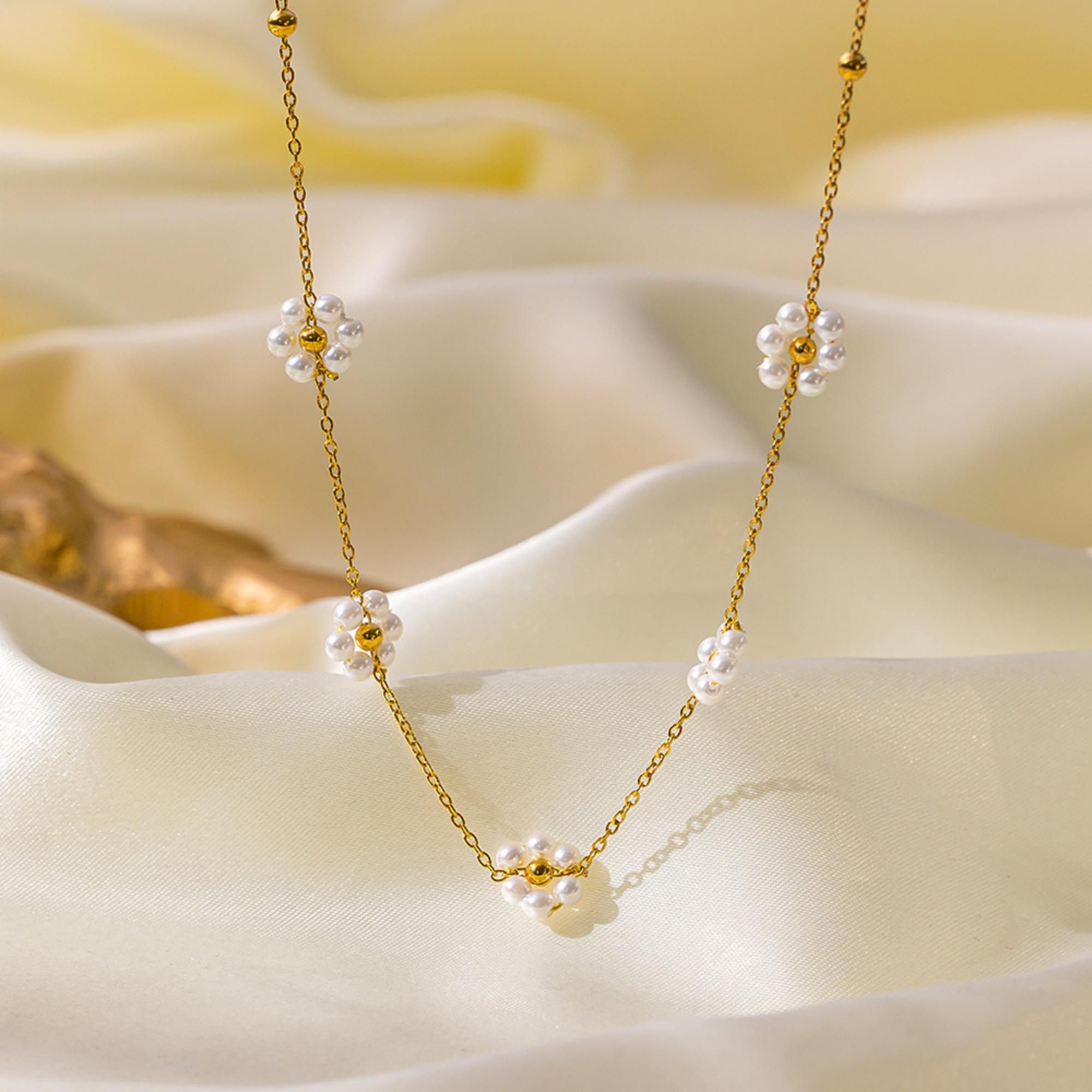 MYKI Pearl Flower Necklace (MK711G-SSYI)