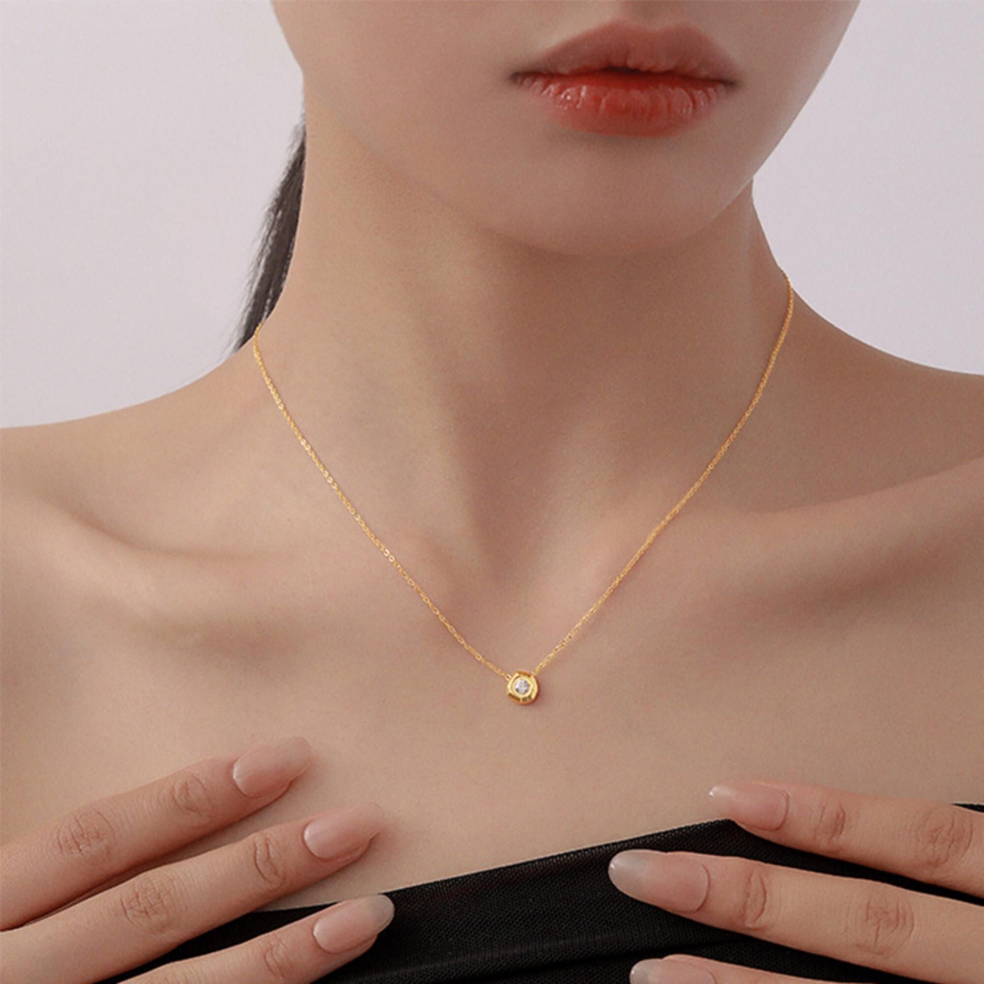 MYKI Anti-Tarnish Stainless Steel Gold Plated Solitaire Pendant Necklace (MK788G-SSYI)