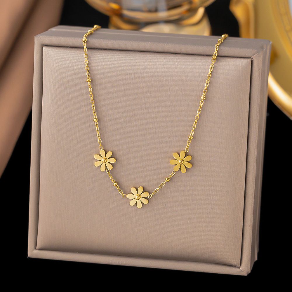 MYKI Gold-Plated Three Flower Charm Necklace (MK900G-SSYI)