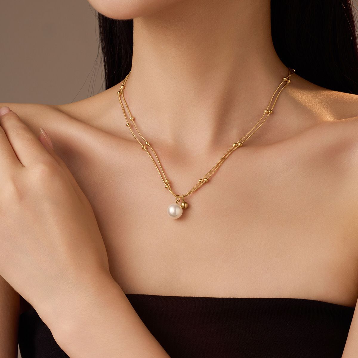 MYKI Gold-Plated Layered Pearl Pendant Necklace (MK904G-SSYI)
