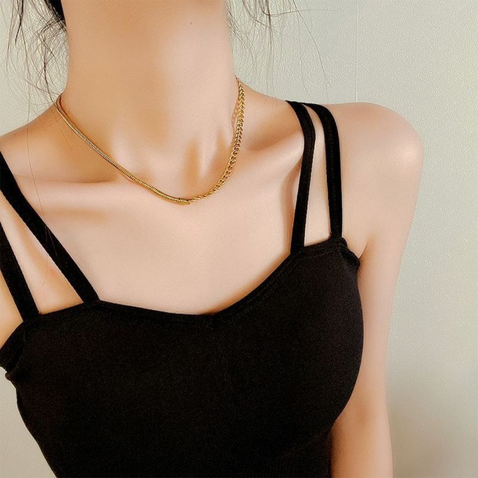 MYKI Anti-Tarnish Bold Curb Gold Chain Necklace (MK941G-SSYI)