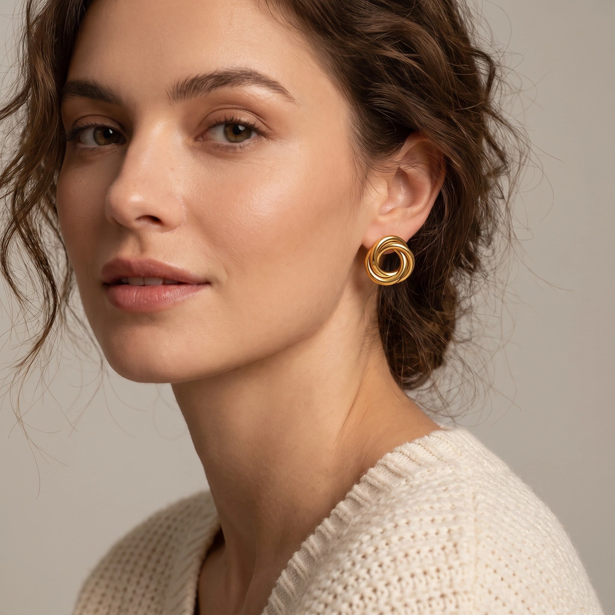 MYKI Gold Plated Anti Tarnish Interlocked Circle Stud Earrings | MYKI (MKERCH1002G-SSYI)