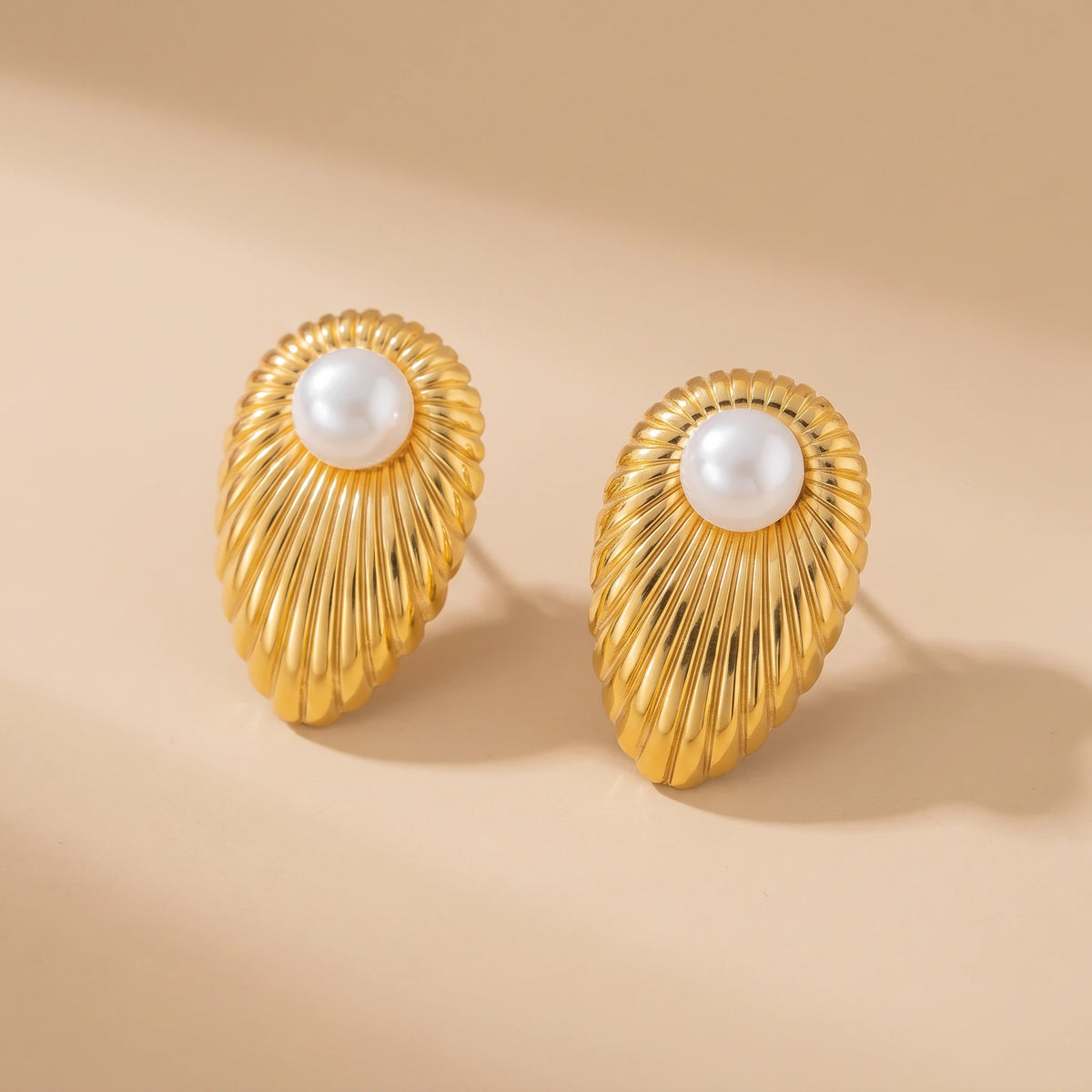MYKI Pearl Teardrop Anti Tarnish Earrings | MYKI (MKERCH1023-SSYI)