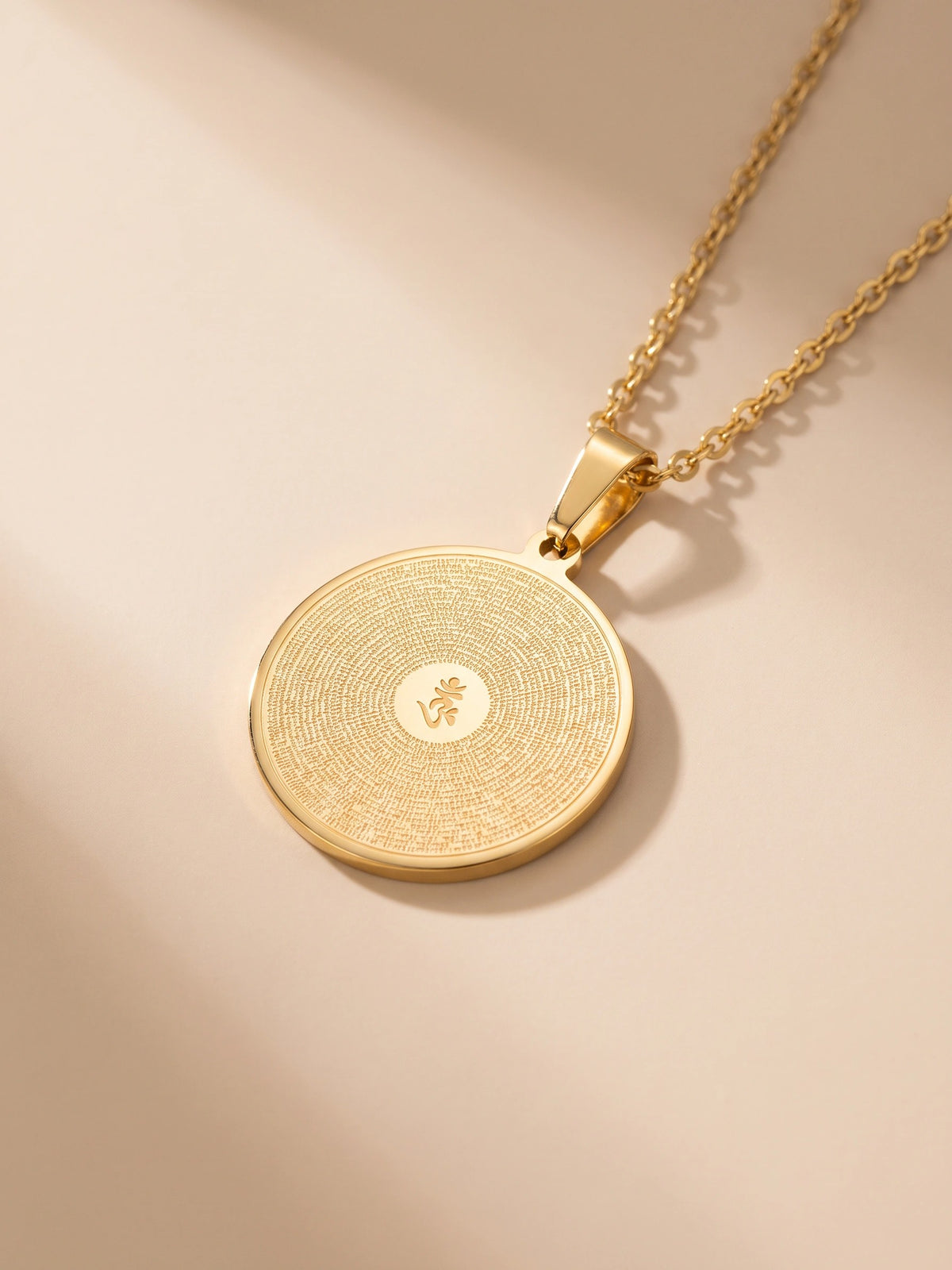 MYKI Anti-Tarnish Buddhist Prayer Medallion Pendant – Gold (MKMC118G-MPC)