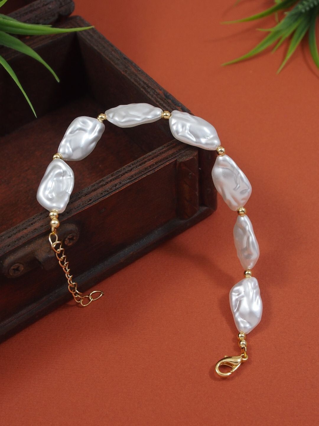 MYKI Flat Pearl Bracelet  (MKBRAD556G-PRA)