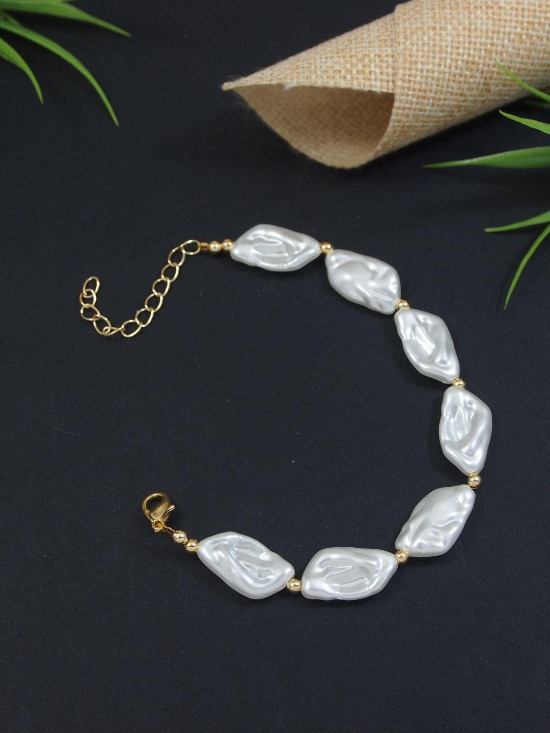 MYKI Flat Pearl Bracelet  (MKBRAD556G-PRA)