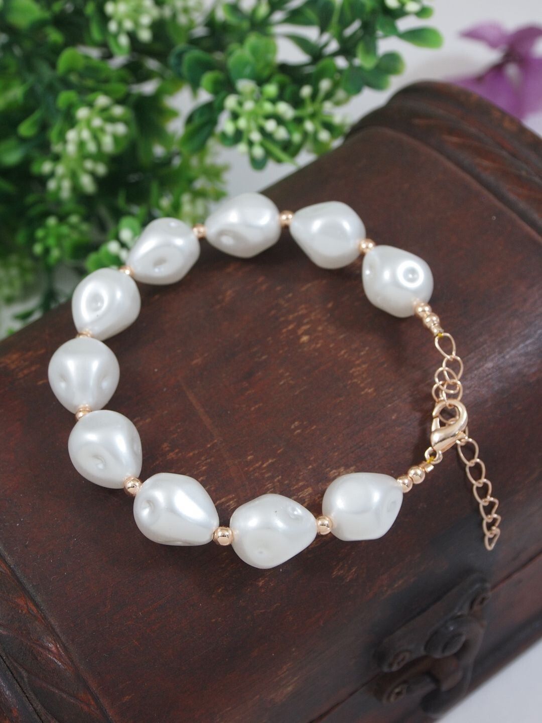 MYKI Oval Pearl Bracelet  (MKBRAD557G-PRA)