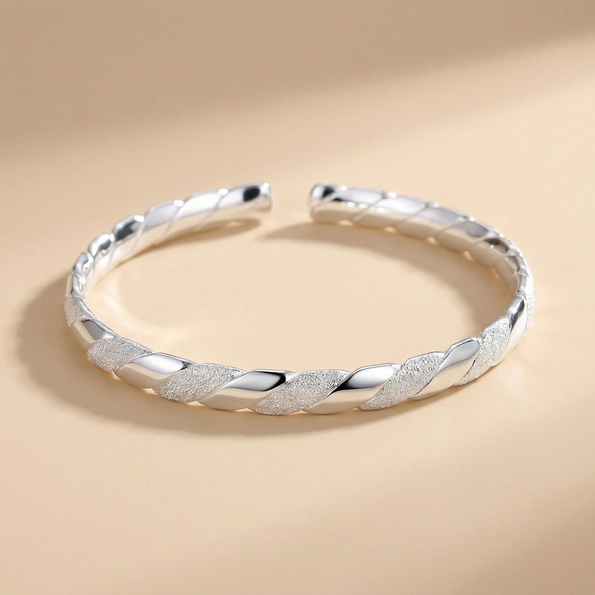 MYKI Elegant Shinny Twisted Kada (MKBRAD342S)