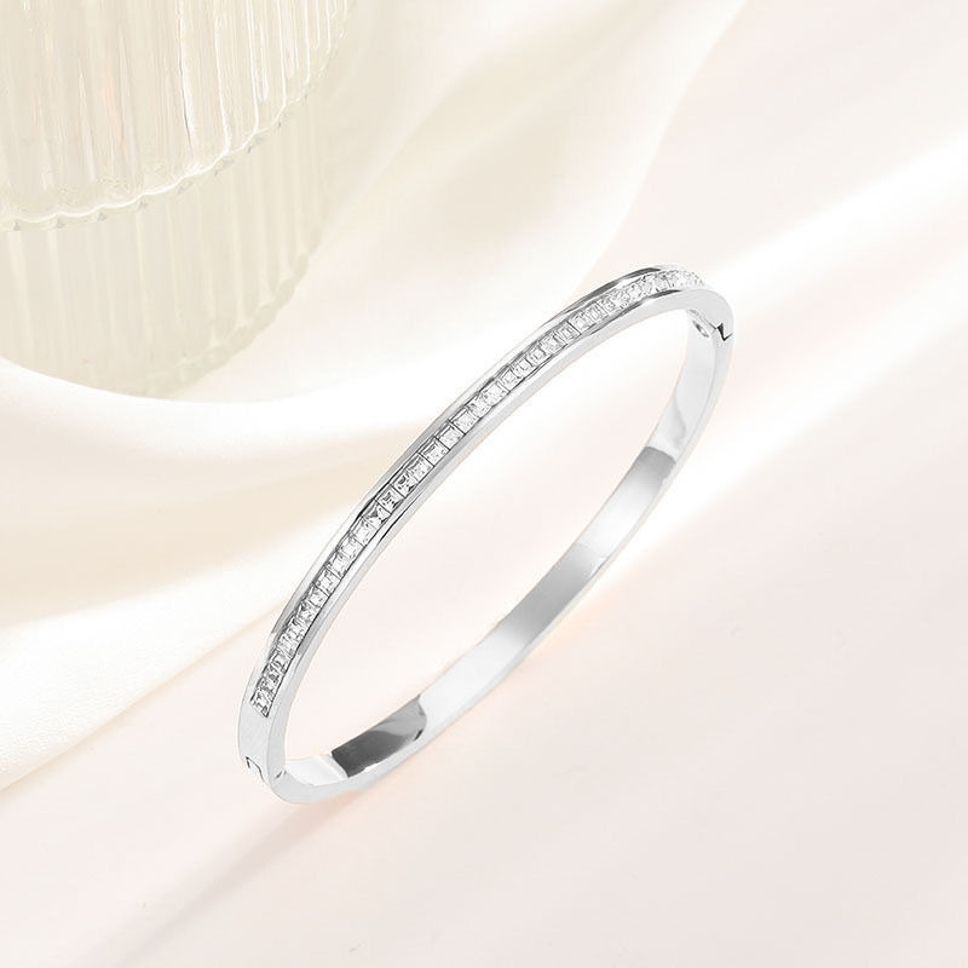 MYKI Amazing Diamond Rosegold plated Kada Bracelet (MKBRAD403S)