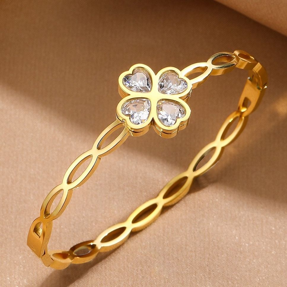 MYKI Flower Shaped Kada Bracelet (MKBRAD409G)