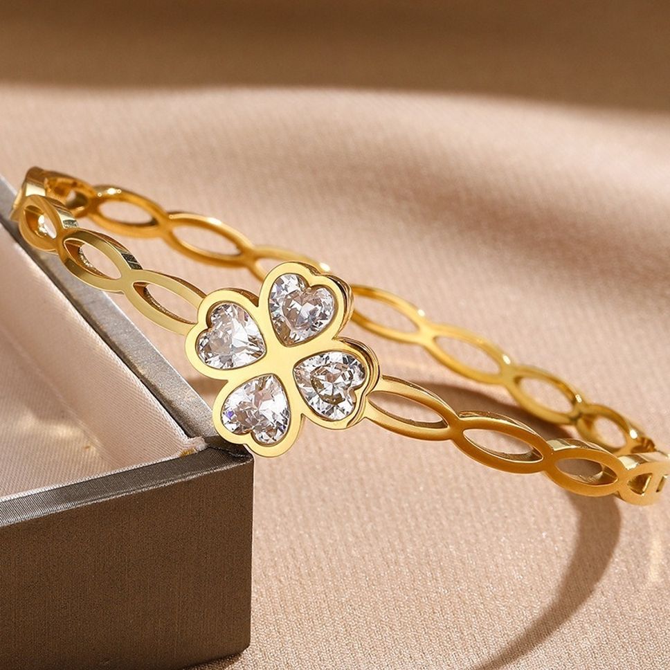 MYKI Flower Shaped Kada Bracelet (MKBRAD409G)
