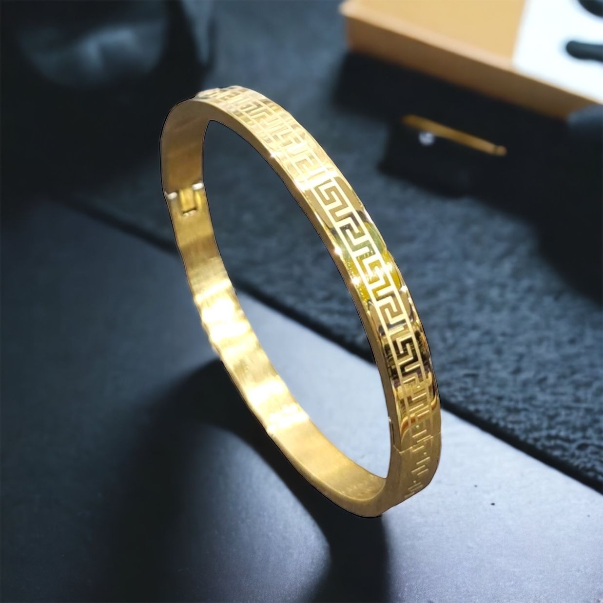 MYKI Astonishing Love Unisex Bracelet (6 mm thickness, 2.4 diameter) (MKBRAD467G-TWIN)