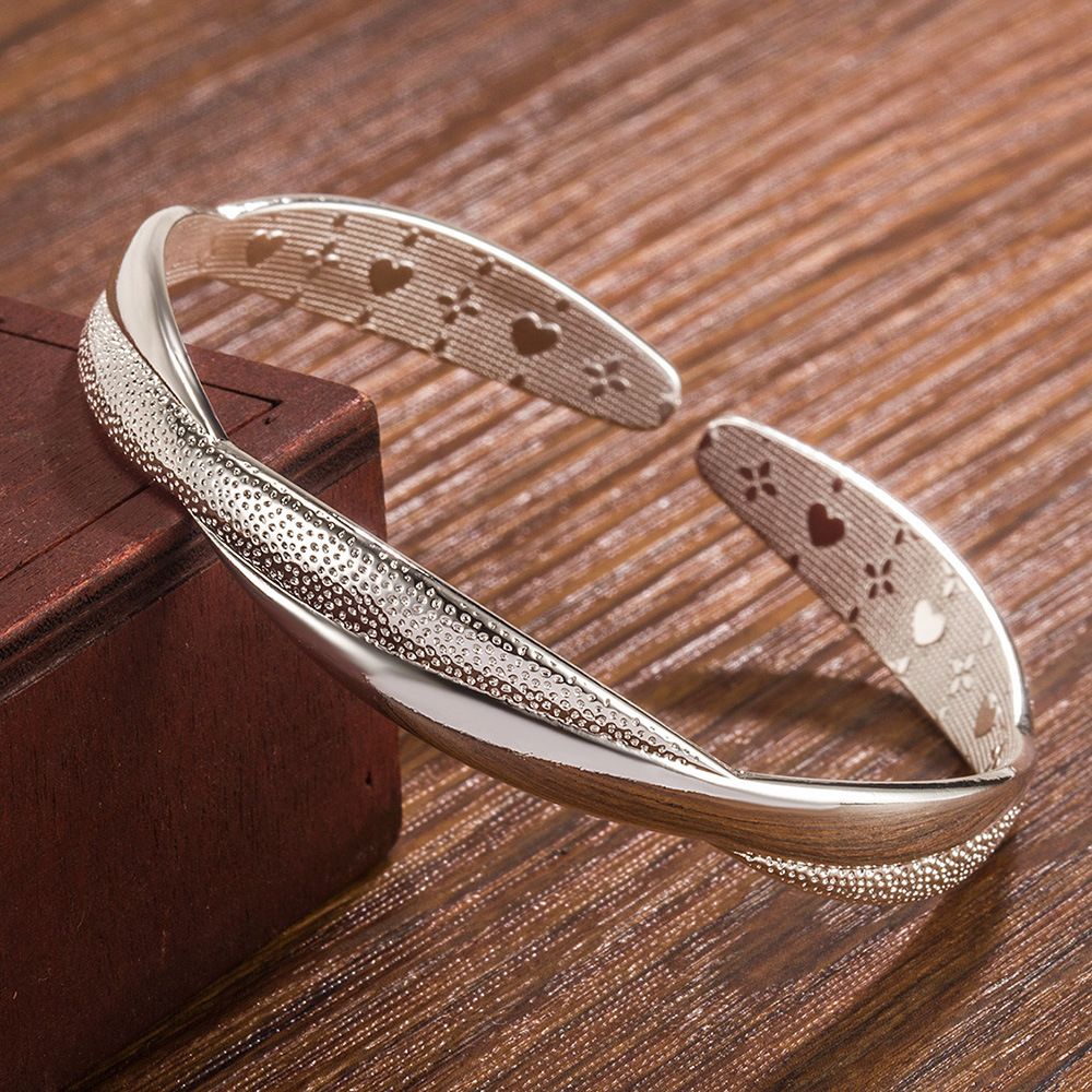 MYKI Delicate Criss-Cross Kada (MKBRAD473S)