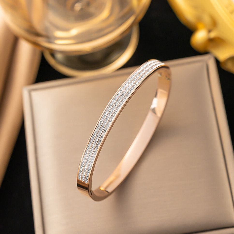 MYKI Alluring Bracelet (MKBRAD608-CSS)