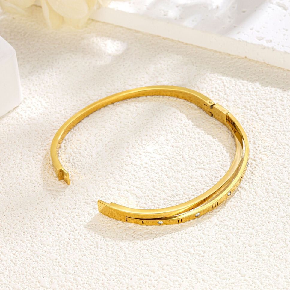 MYKI Roman Twist Bracelet (MKBRAD624-CSS)