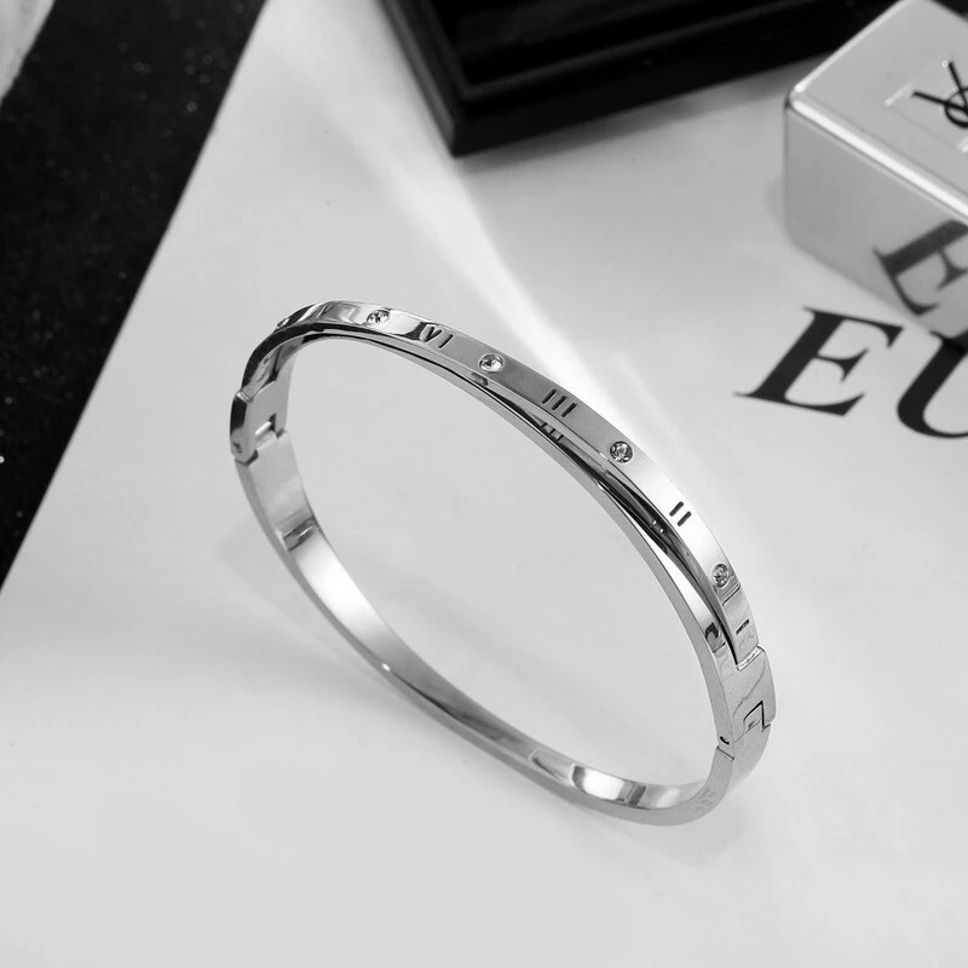 MYKI Roman Twist Bracelet (MKBRAD624-CSS)