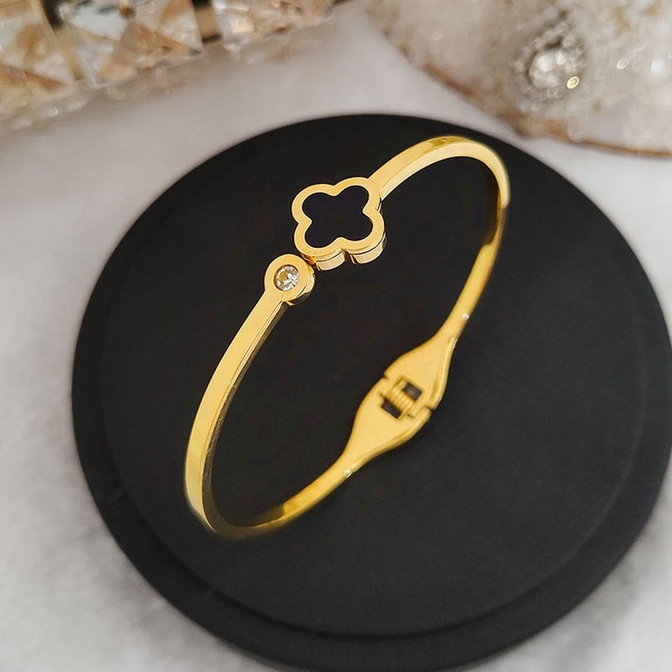 MYKI Clover Kada Bracelet (MKBRAD405)