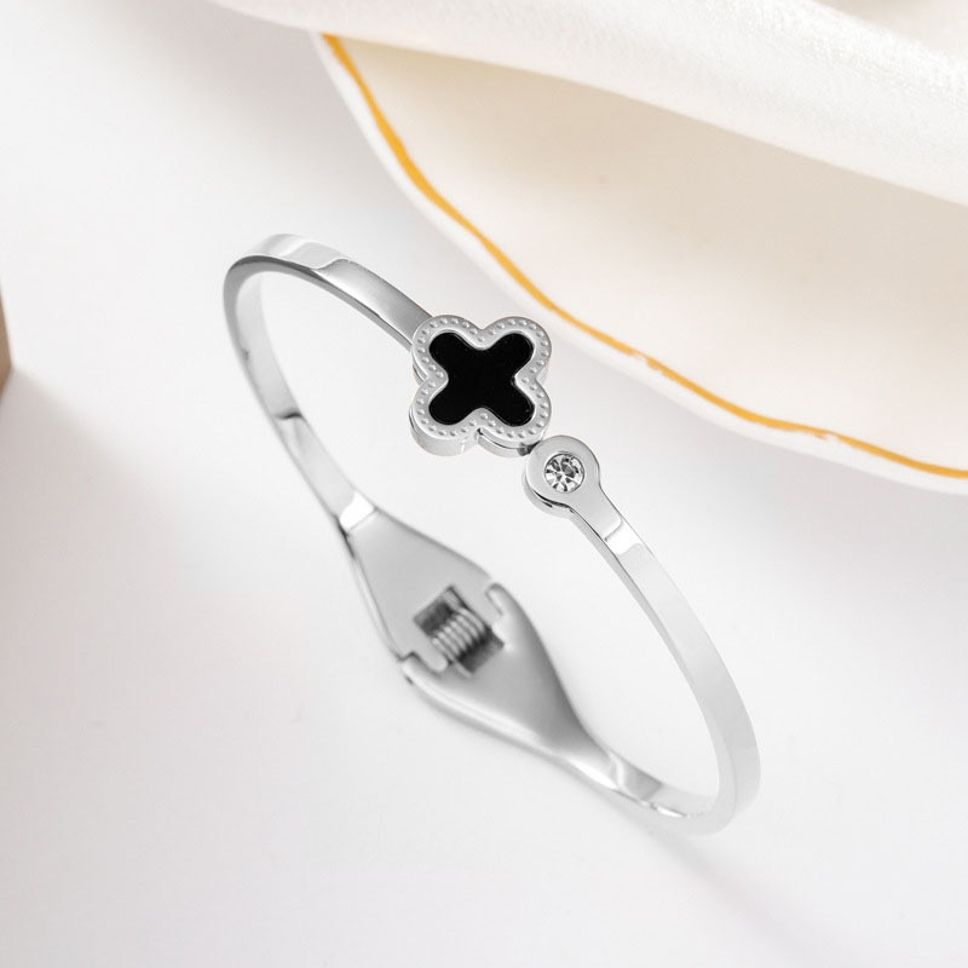 MYKI Clover Kada Bracelet (MKBRAD405)