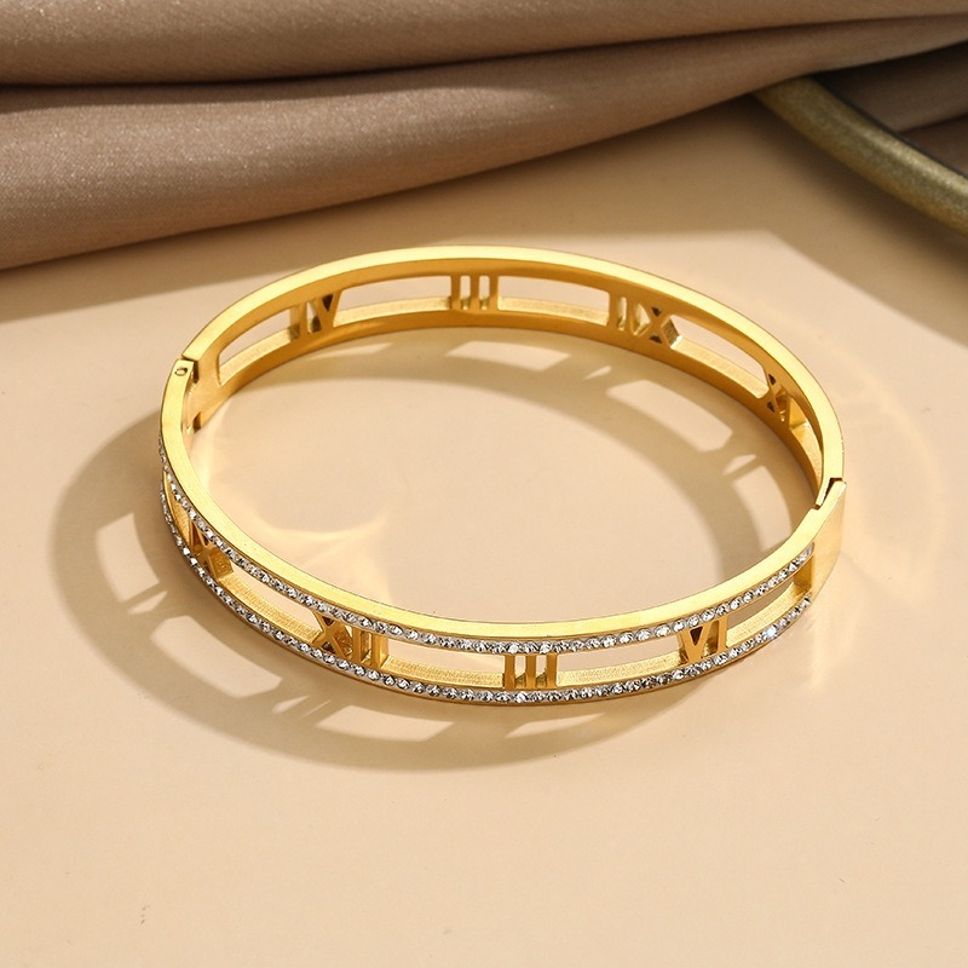 MYKI Gorgeous Roman Bracelet (2.4inch diameter) (MKBRAD410)