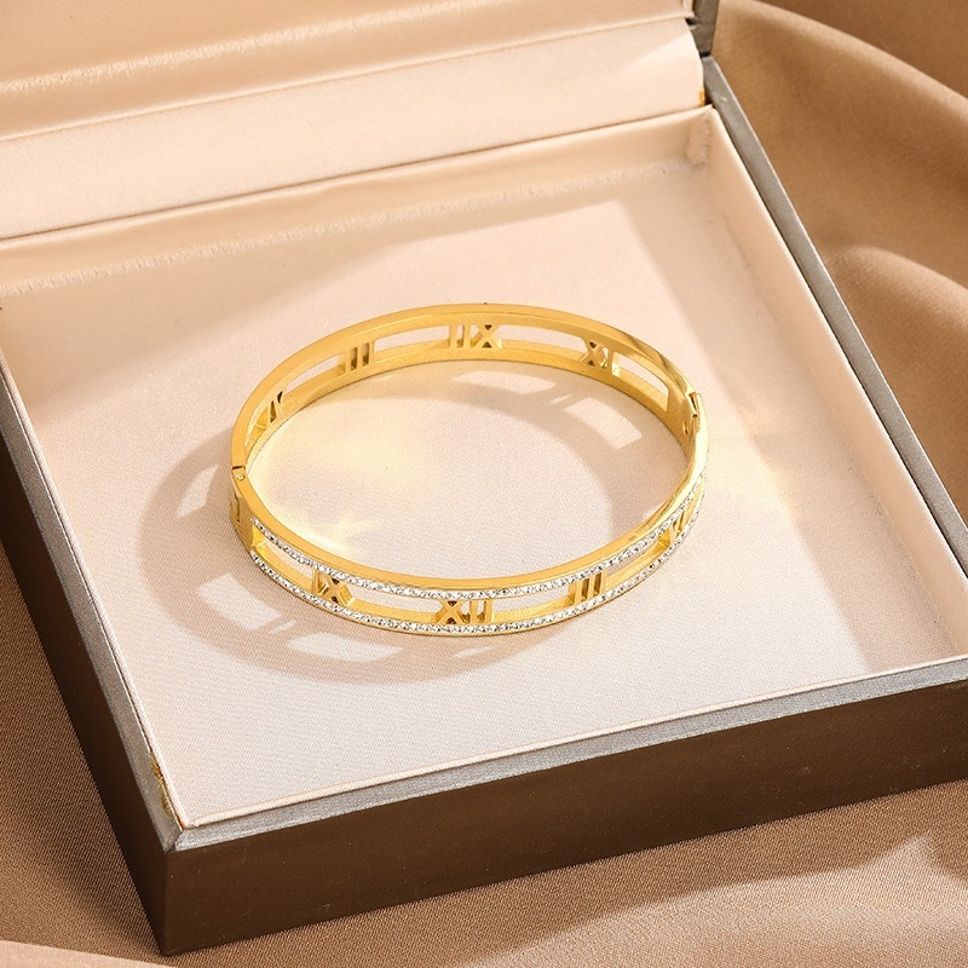 MYKI Gorgeous Roman Bracelet (2.4inch diameter) (MKBRAD410)