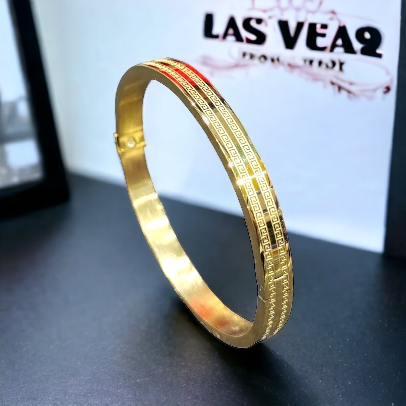 MYKI Glamorous Love Bracelet(6 mm thickness, 2.4 diameter) (MKBRAD465G)