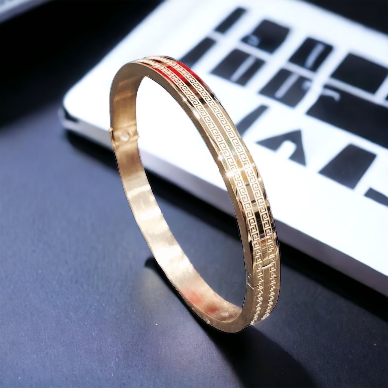 MYKI Glamorous Love Bracelet(6 mm thickness, 2.4 diameter) (MKBRAD465RG)
