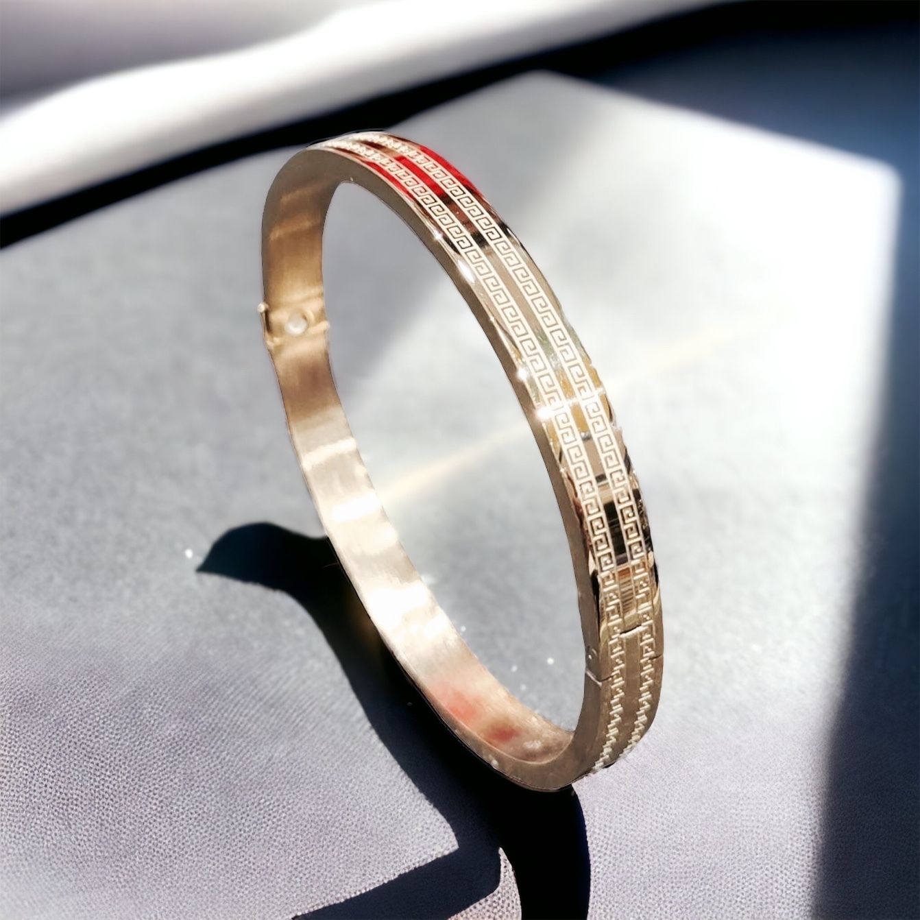 MYKI Glamorous Love Bracelet(6 mm thickness, 2.4 diameter) (MKBRAD465RG)