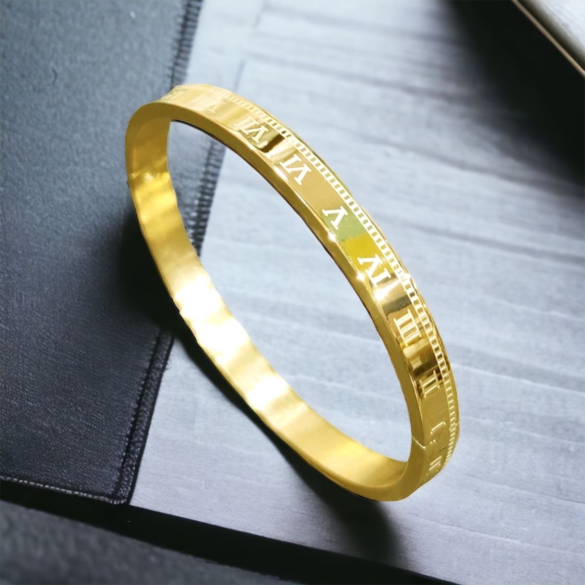 MYKI Startling Roman Love Unisex Bracelet (6 mm thickness, 2.4 diameter) (MKBRAD468G)