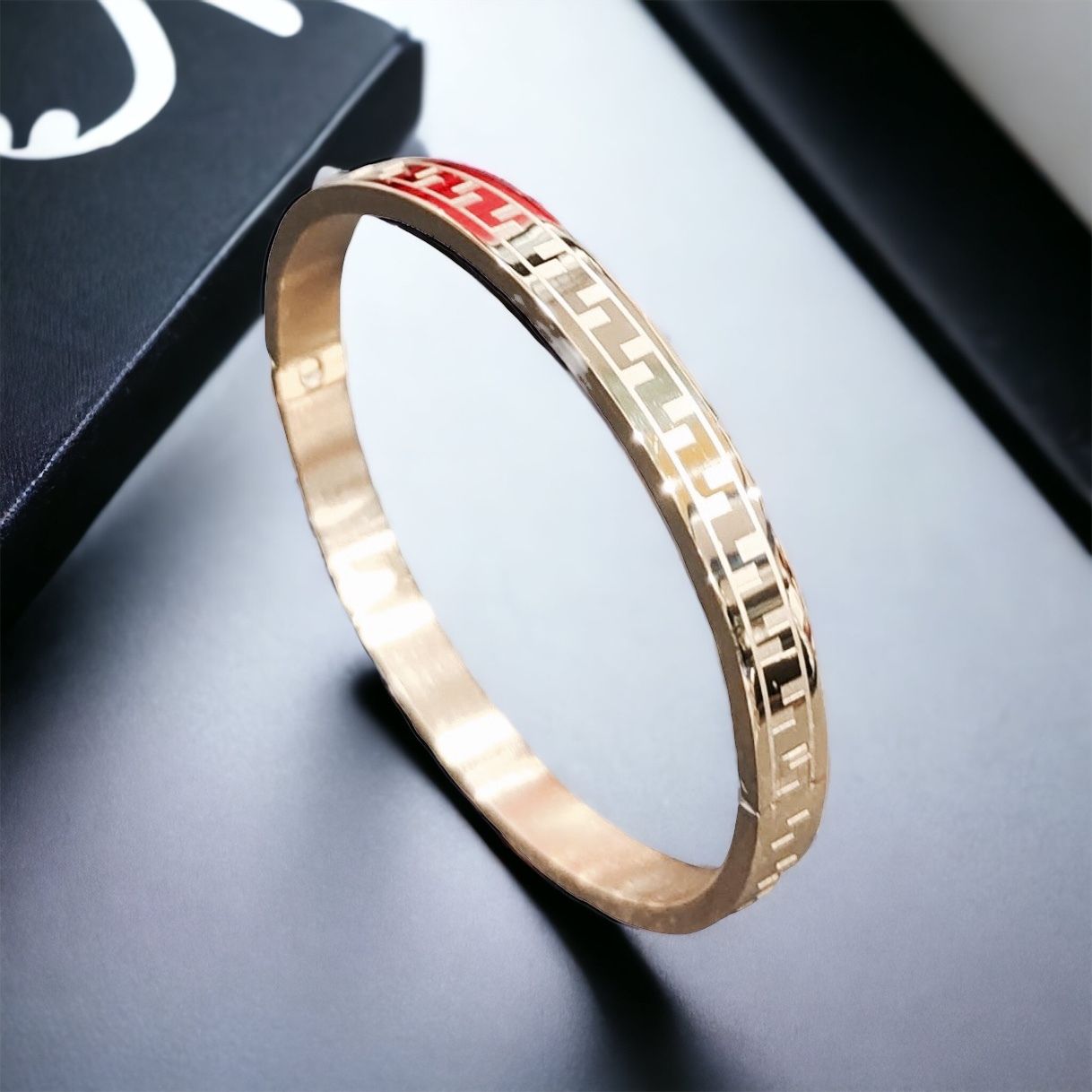 MYKI Delicate Love Unisex Bracelet (6 mm thickness, 2.4 inch diameter) (MKBRAD470RG)
