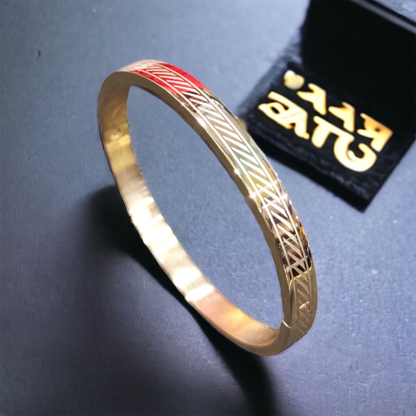 MYKI Elegant Love Unisex Bracelet (6 mm thickness, 2.4 inch diameter) (MKBRAD471RG)