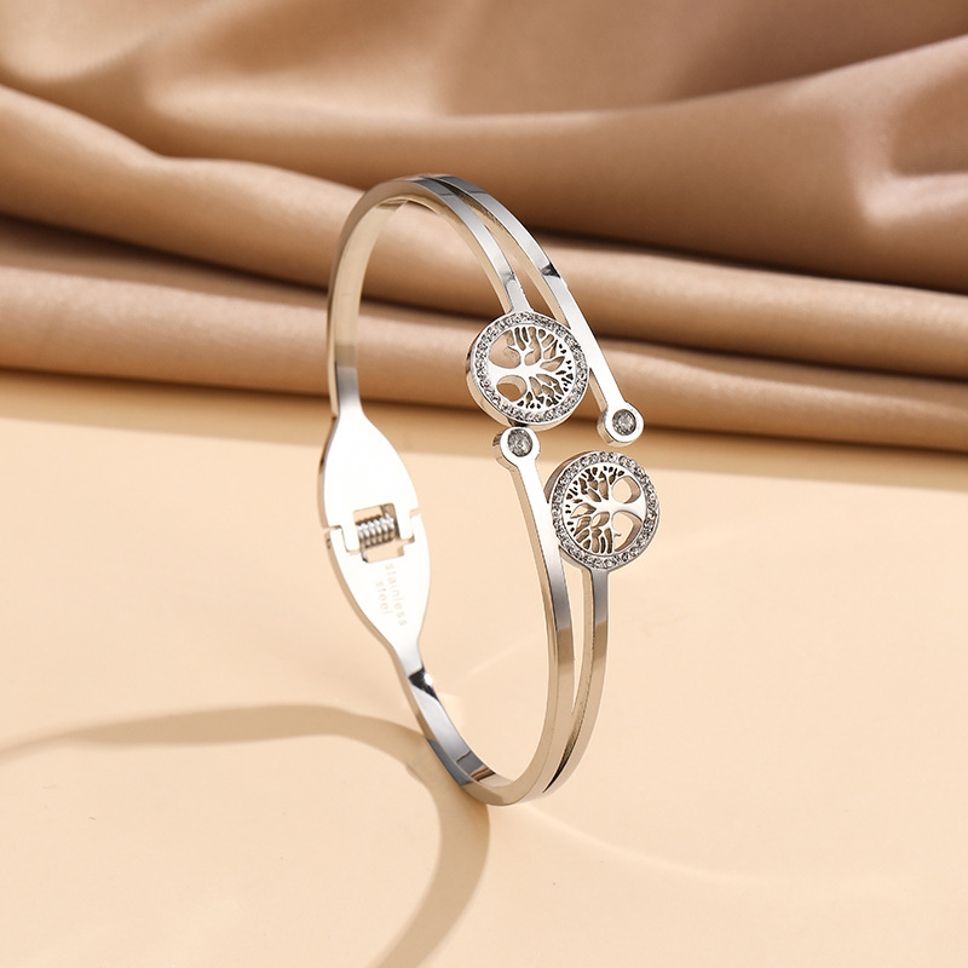 MYKI Lovely Diamond Kada Bracelet (MKBRAD486S)