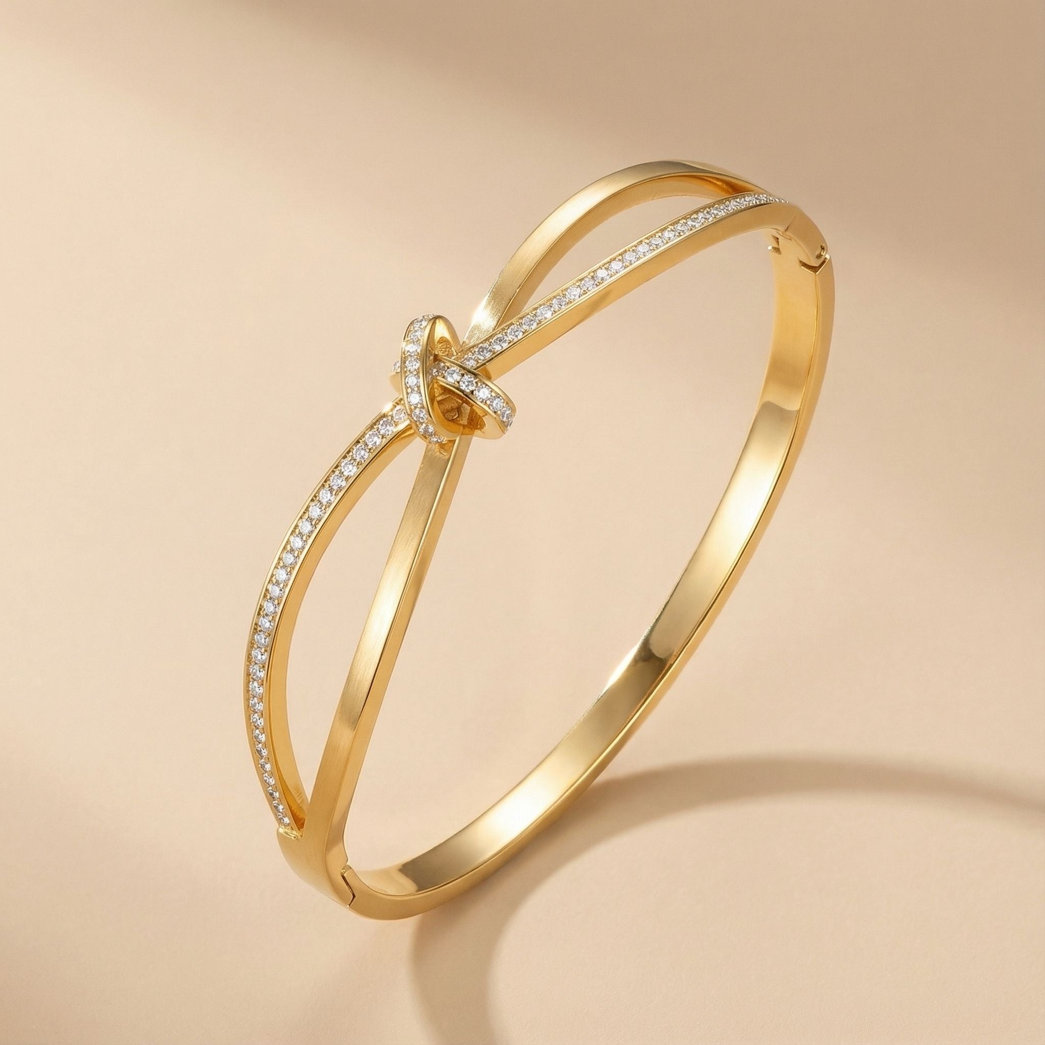MYKI Gorgeous Knot Bracelet (MKBRAD326G)