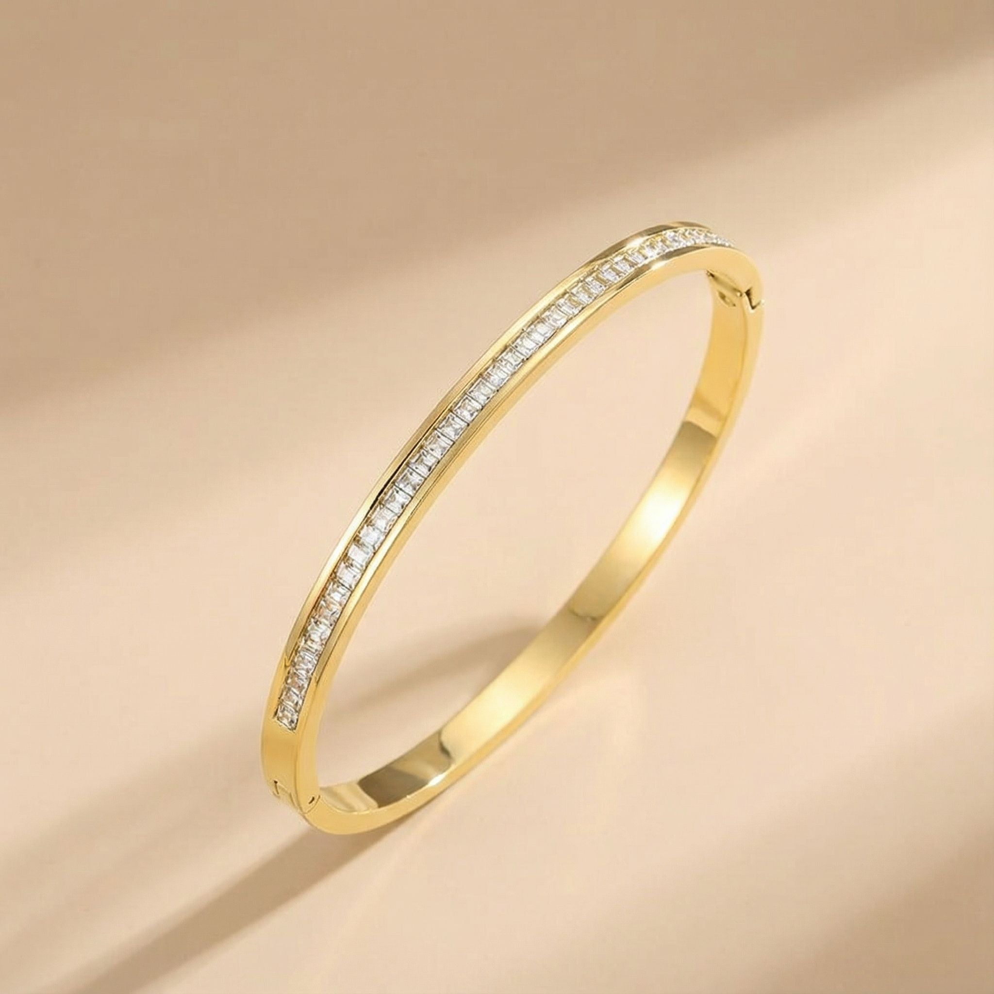 MYKI Amazing Diamond Rosegold plated Kada Bracelet (MKBRAD328G)