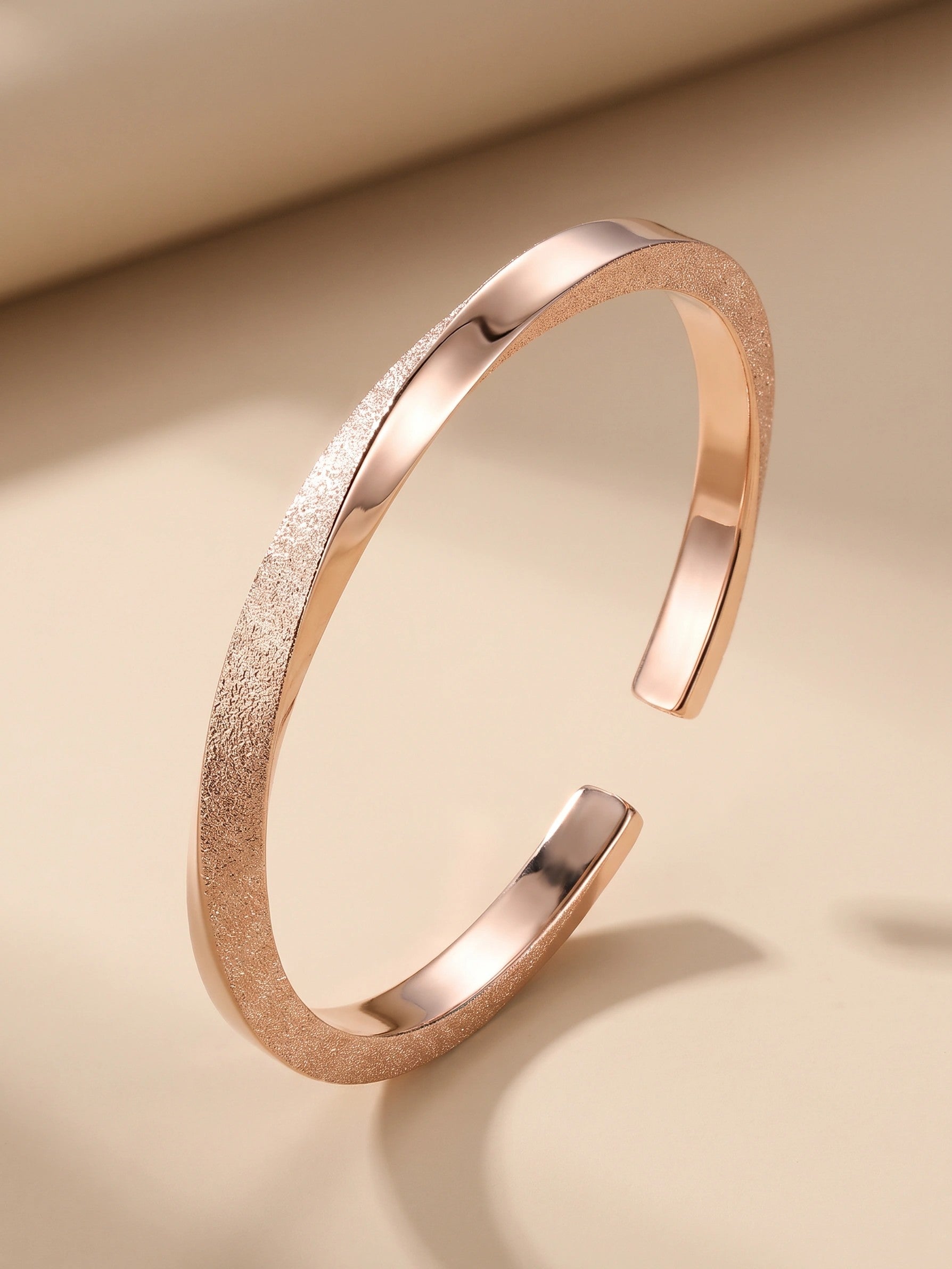 MYKI Elegant Plain Kada (MKBRAD378)