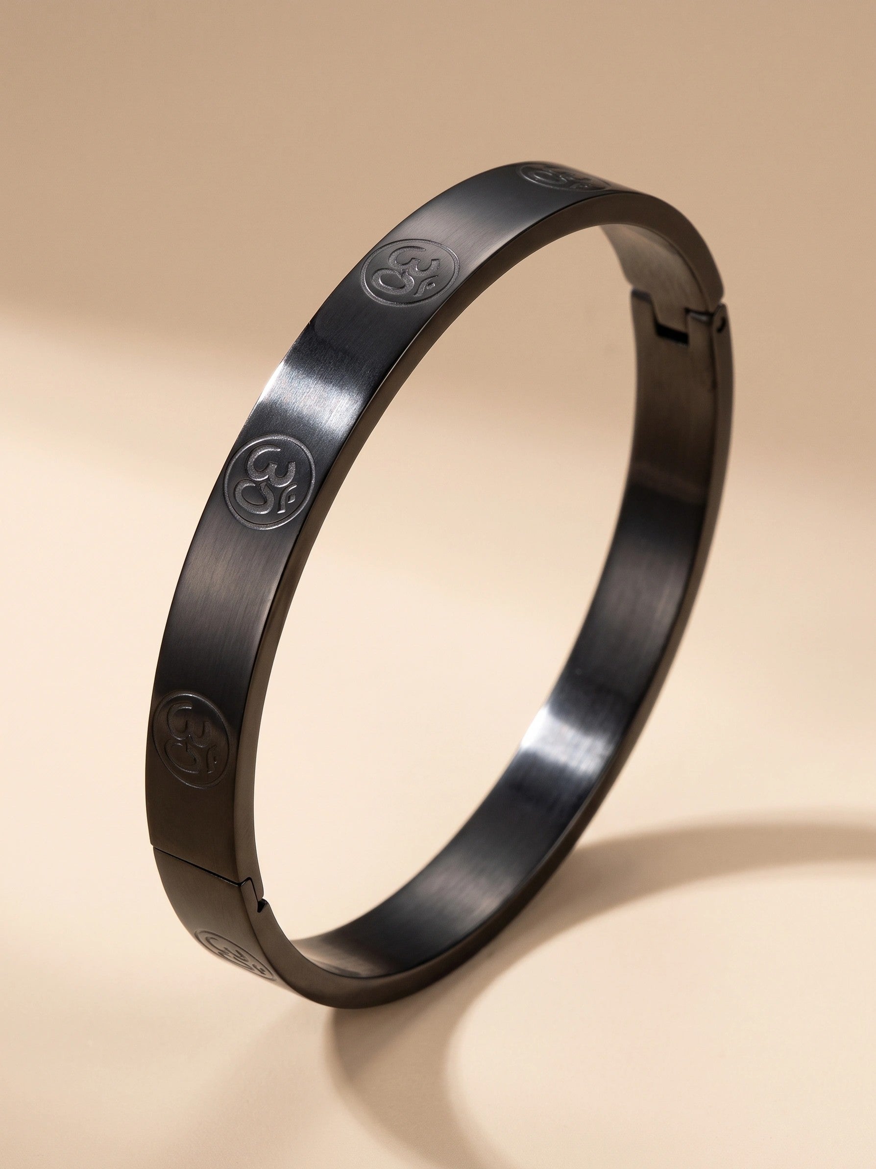 MYKI Delightful OM Kada For Women & Men (MKBRAD445)
