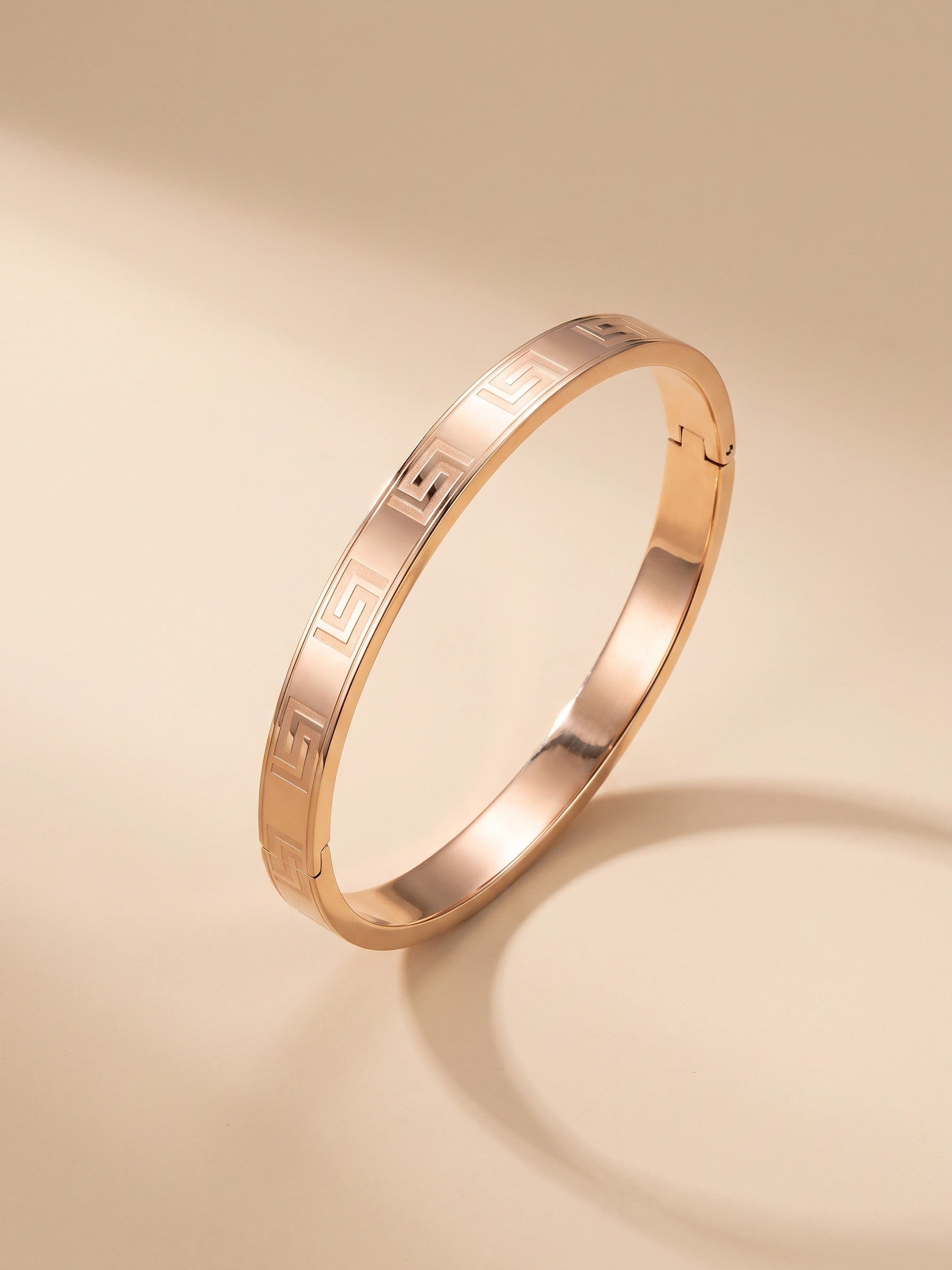 MYKI Glorious Love Bracelet(6 mm thickness, 2.4 diameter) (MKBRAD464RG)