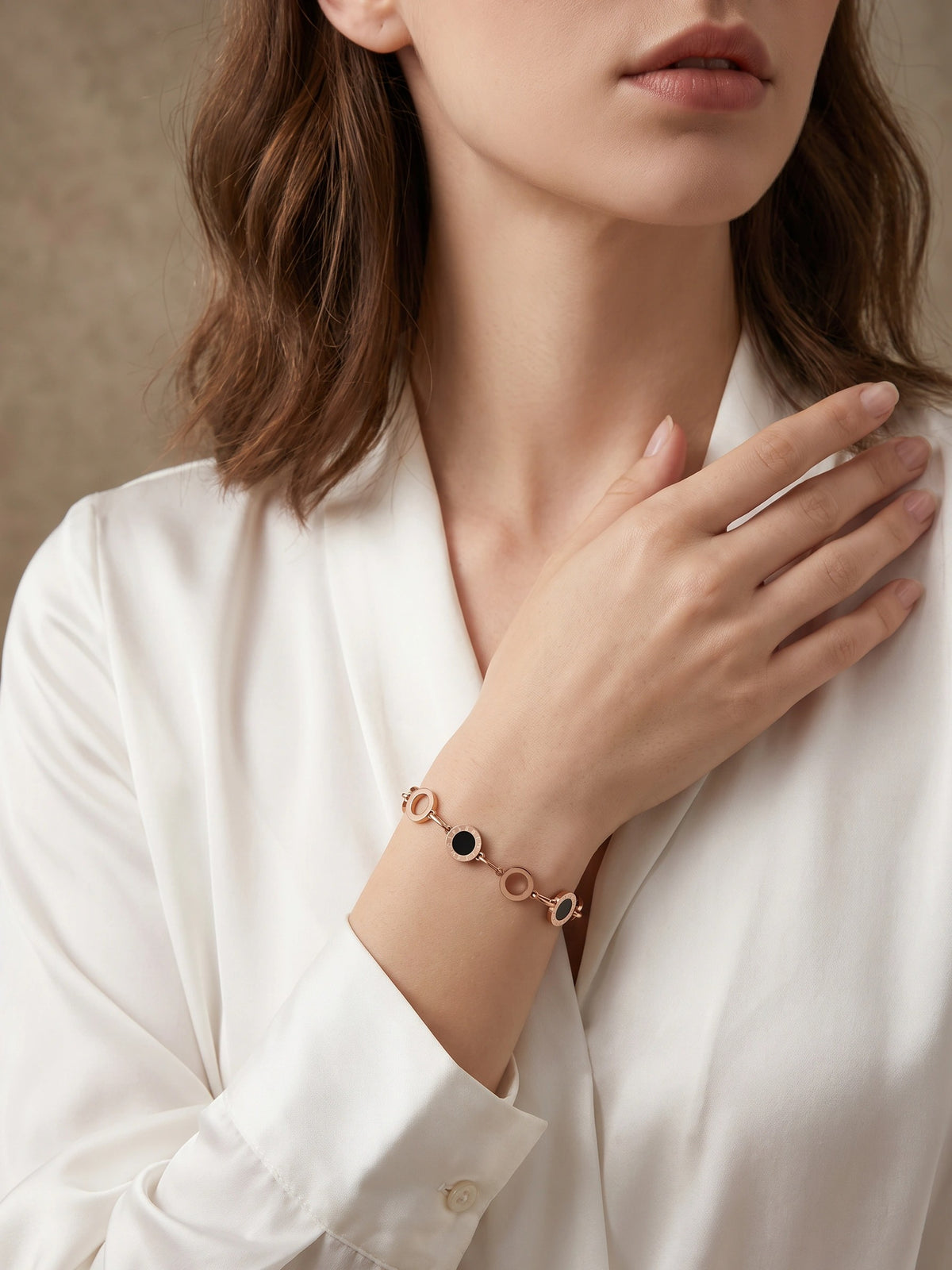 MYKI Sweet Roman Bracelet  (MKBRAD523G)