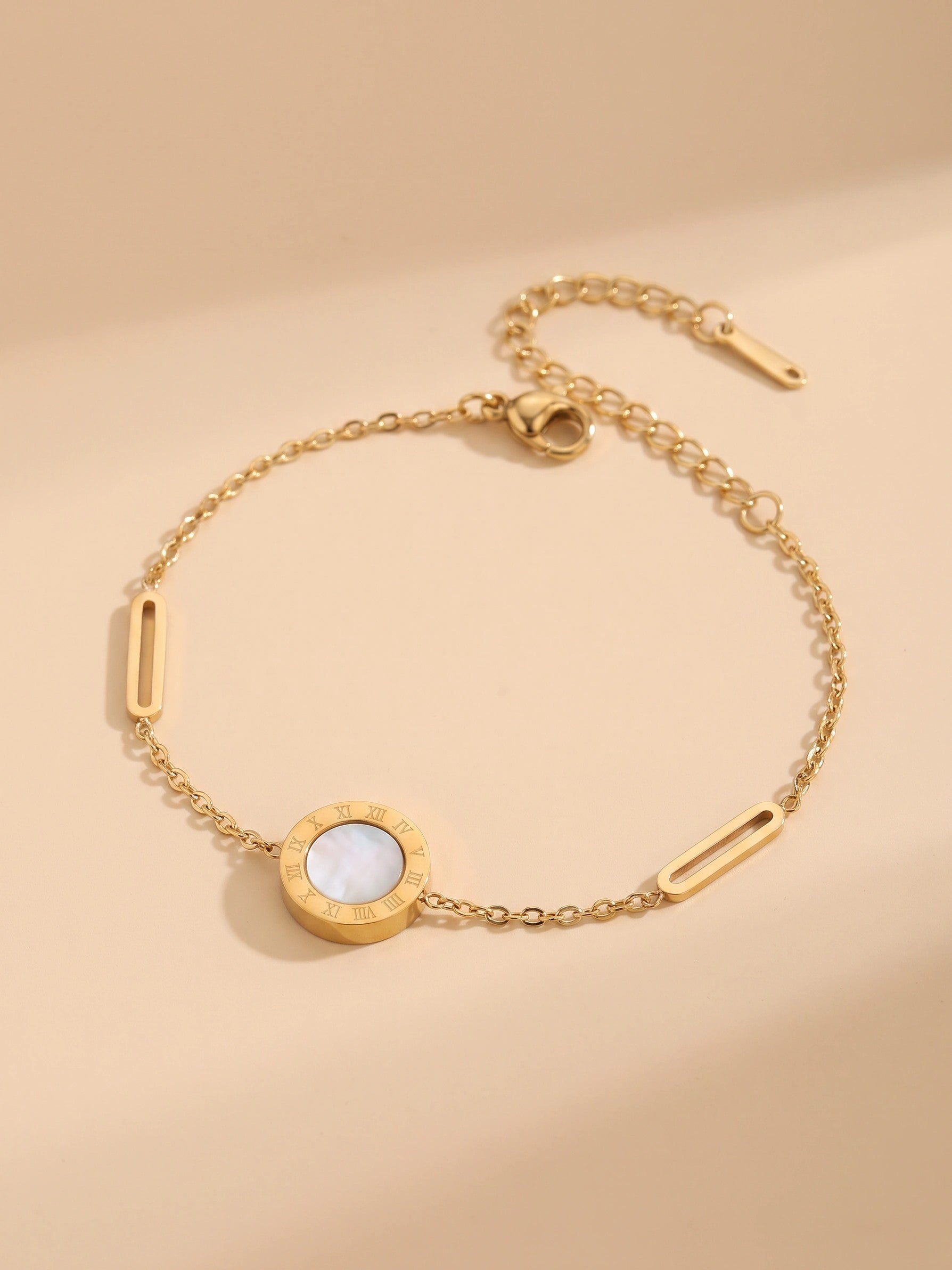 MYKI Stylish Bracelet  (MKBRAD547G)