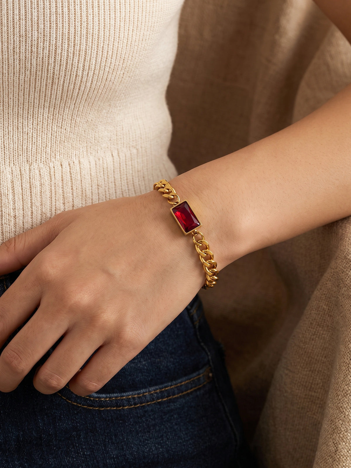 MYKI Opulent Bracelet  (MKBRAD586RED-CSS)
