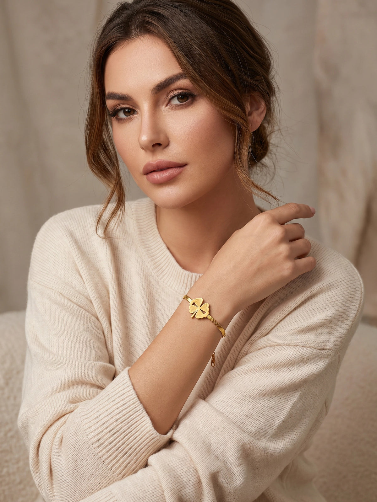 MYKI Floaral Bracelet  (MKBRAD589G-CSS)