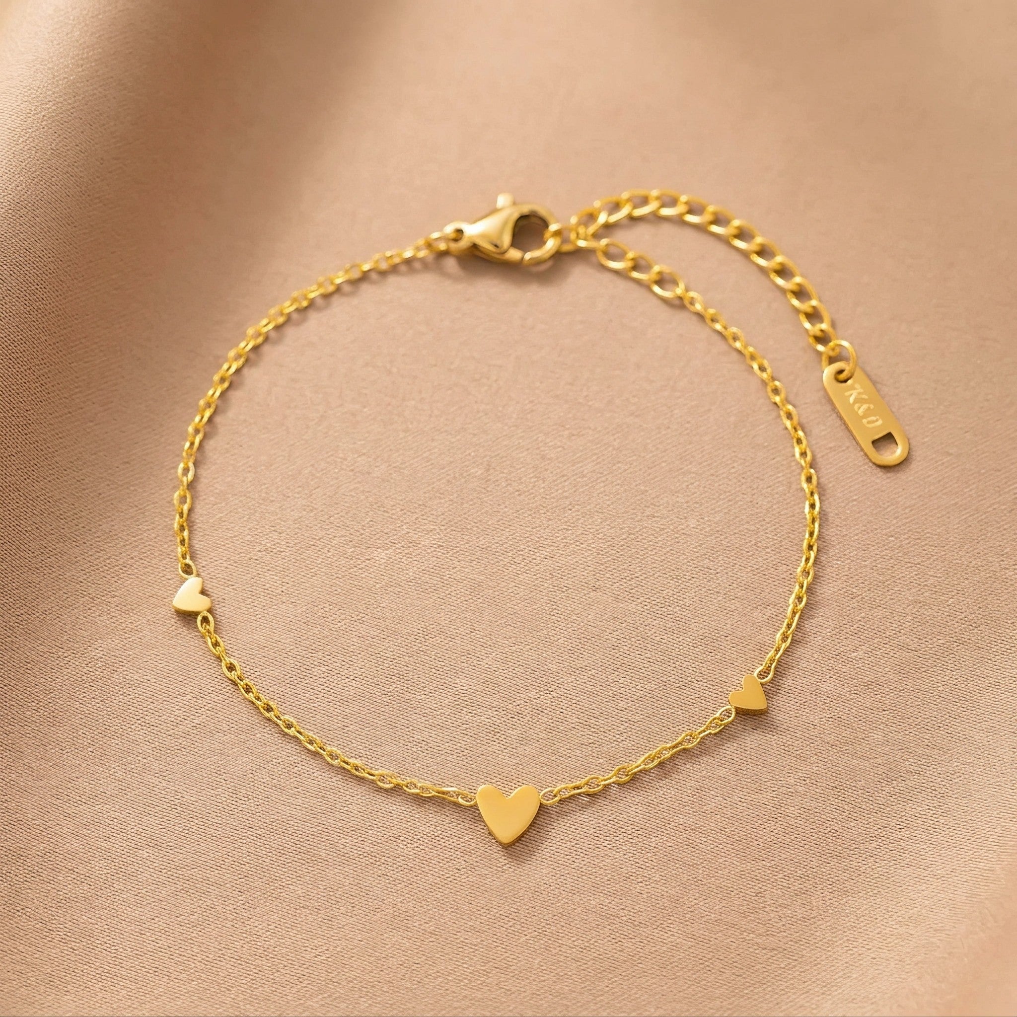 MYKI Gold-Plated Heart Charm Bracelet | Anti-Tarnish(MKBRAD726G-SSYI)