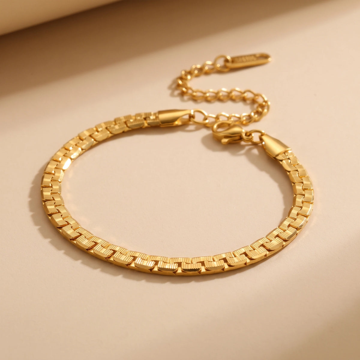 MYKI Gold-Plated Classic Snake Chain Bracelet | Anti-Tarnish(MKBRAD762G-SSYI)