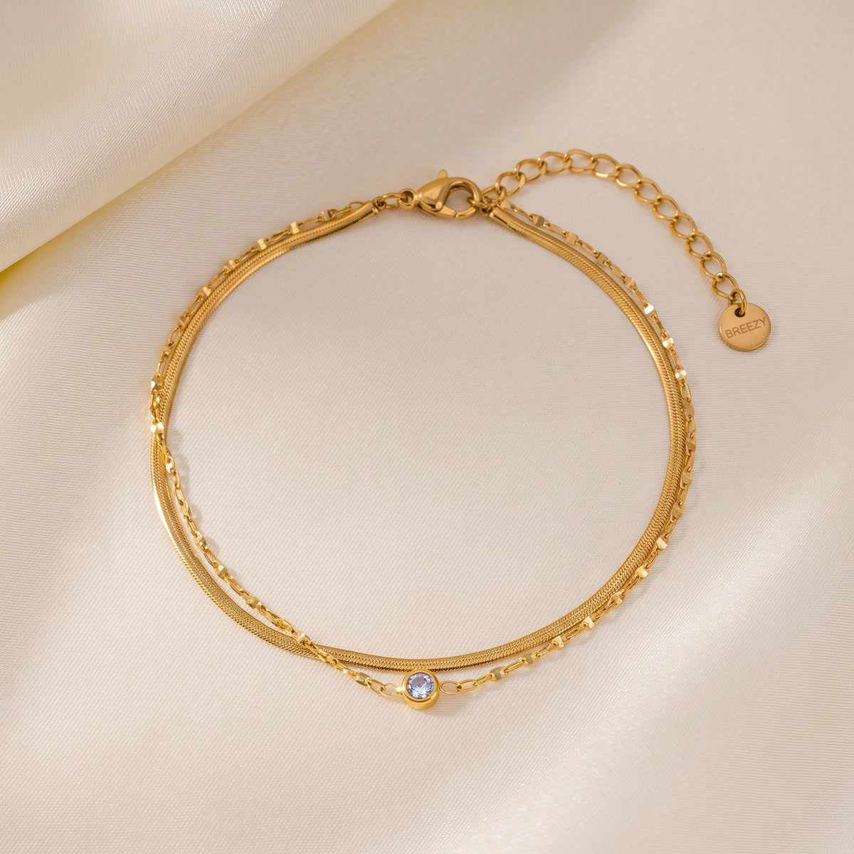 MYKI Gold-Plated Crystal Accent Minimal Bracelet(MKBRAD829G-SSYI)