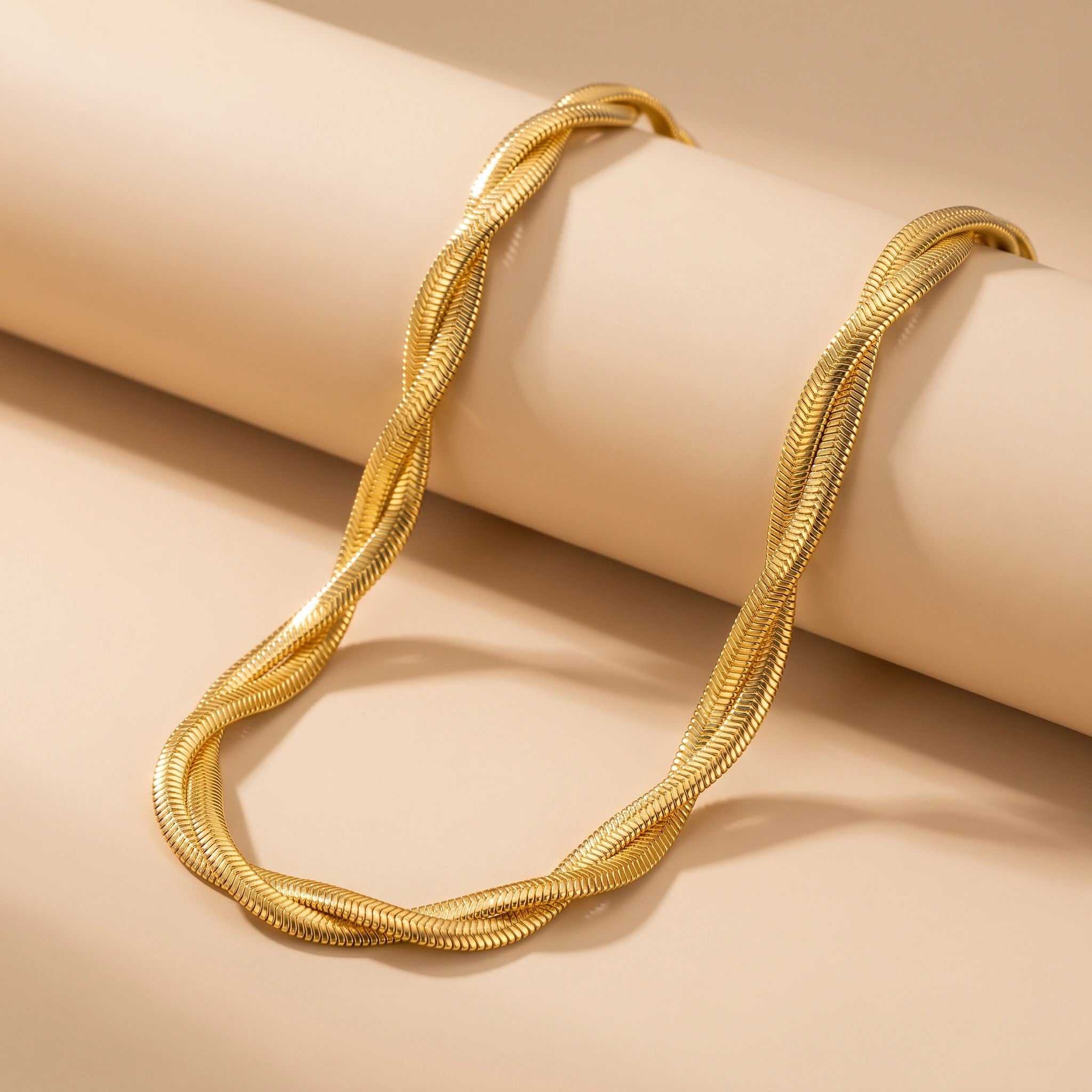 MYKI Twisted Flat Chain Necklace (MK852-SSYI)