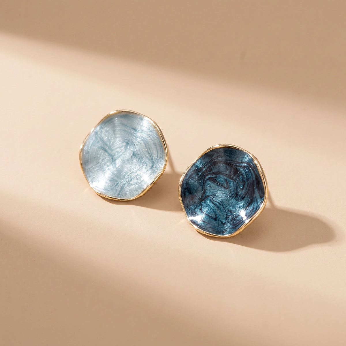 MYKI Blue Gradient Round Enamel Korean Stud Earrings | MYKI (MKERCH860CP-ANT)