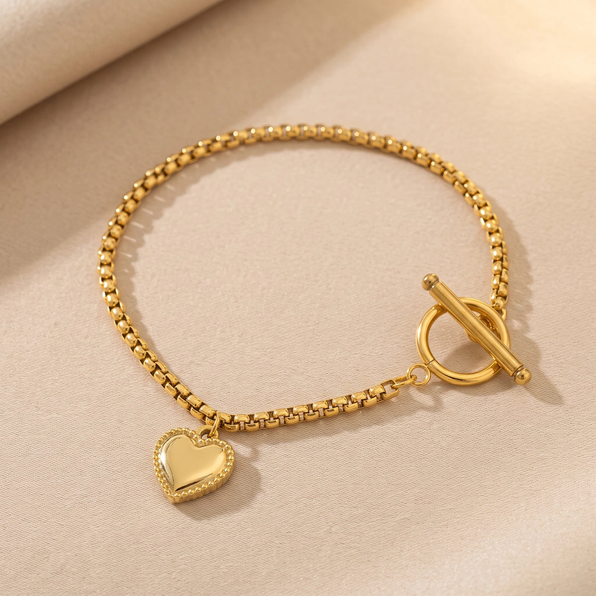 MYKI Gold-Plated Heart Charm Toggle Bracelet – Dainty Love Theme| MYKI(MKBRAD870G-SSYI)