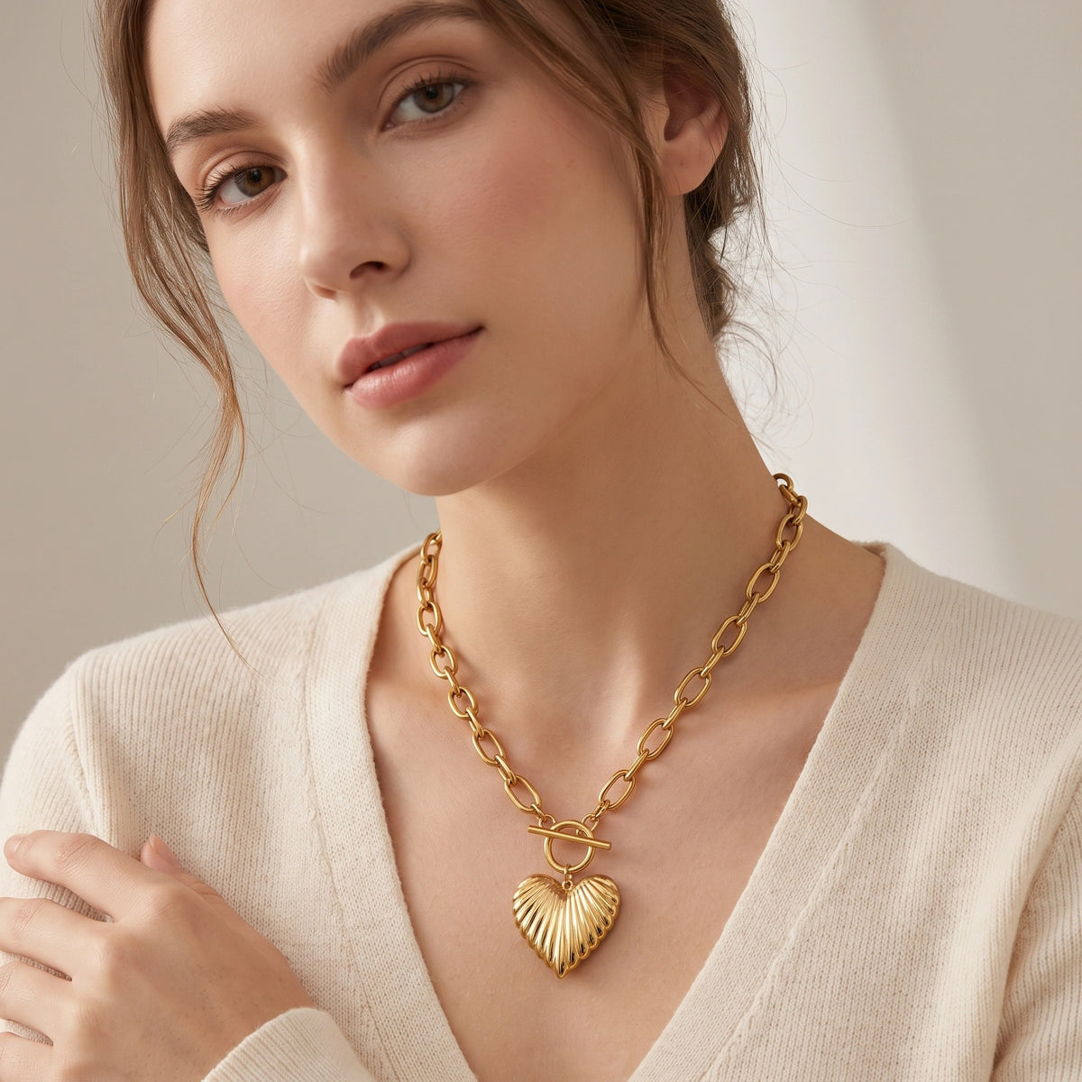 MYKI Gold-Plated Shell Heart Pendant Necklace (MK886G-SSYI)