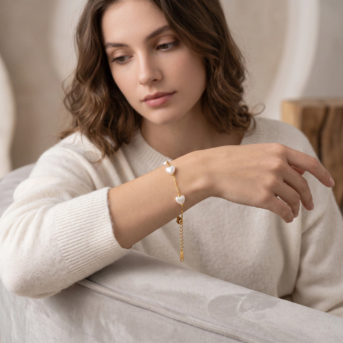 MYKI Gold-Plated Heart Pearl Bead Bracelet – Anti-Tarnish Cute Design(MKBRAD888G-SSYI)