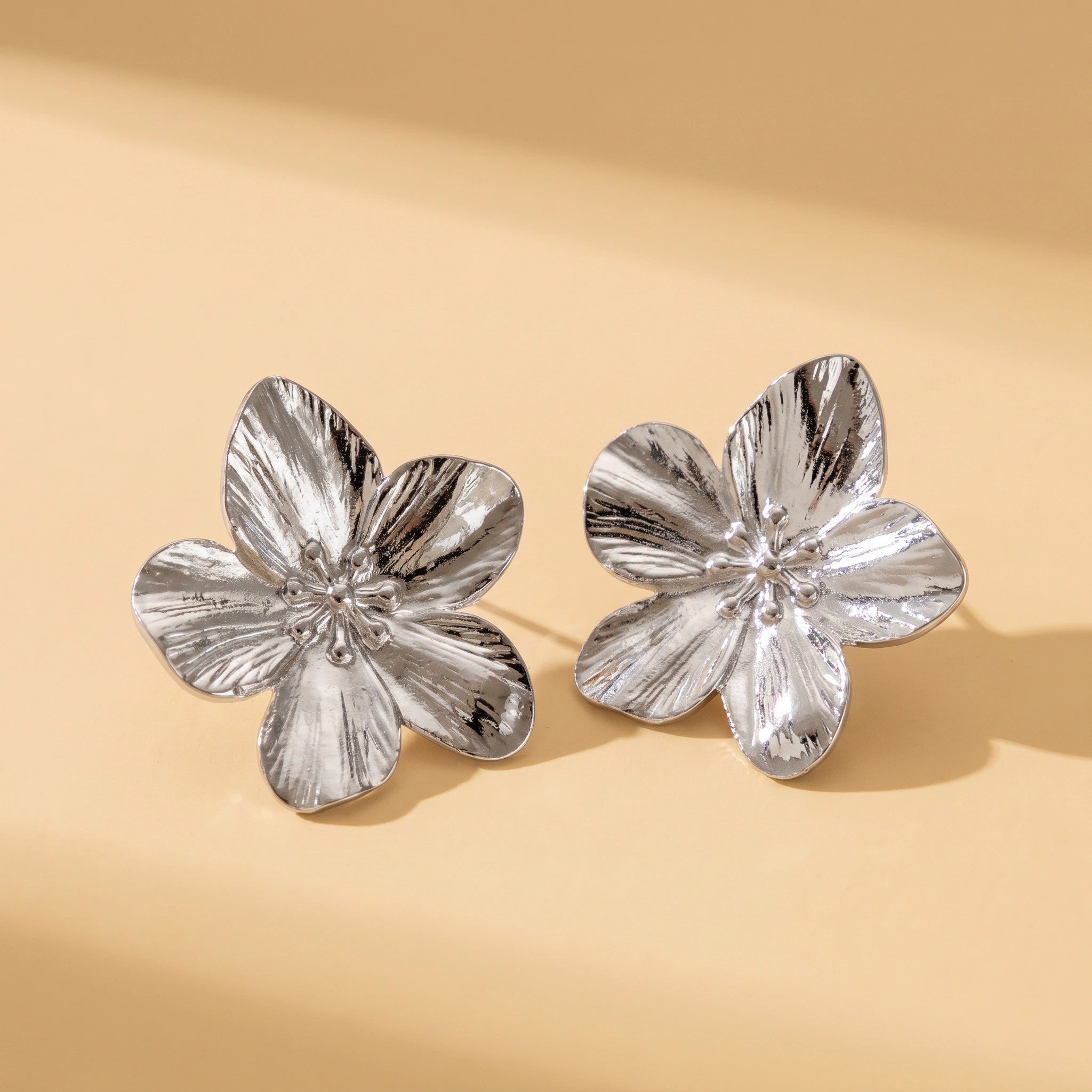 MYKI Textured Floral Anti-Tarnish Stud Earrings (MKERCH940-SSYI)